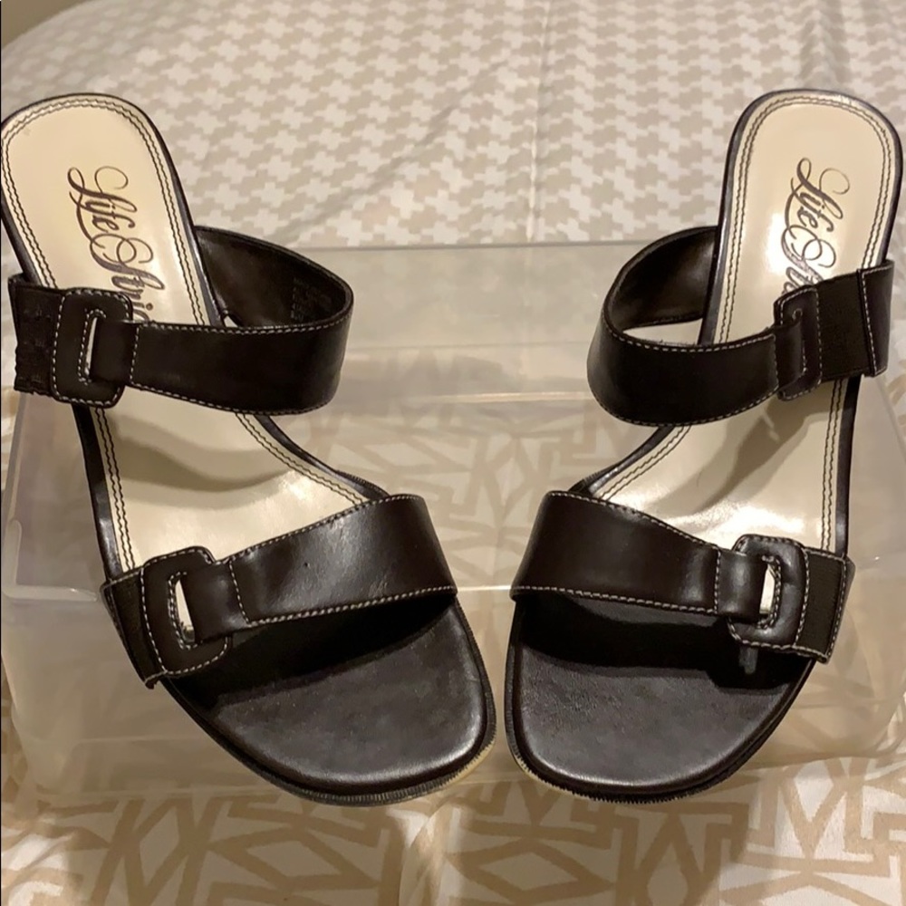 Life stride slide on